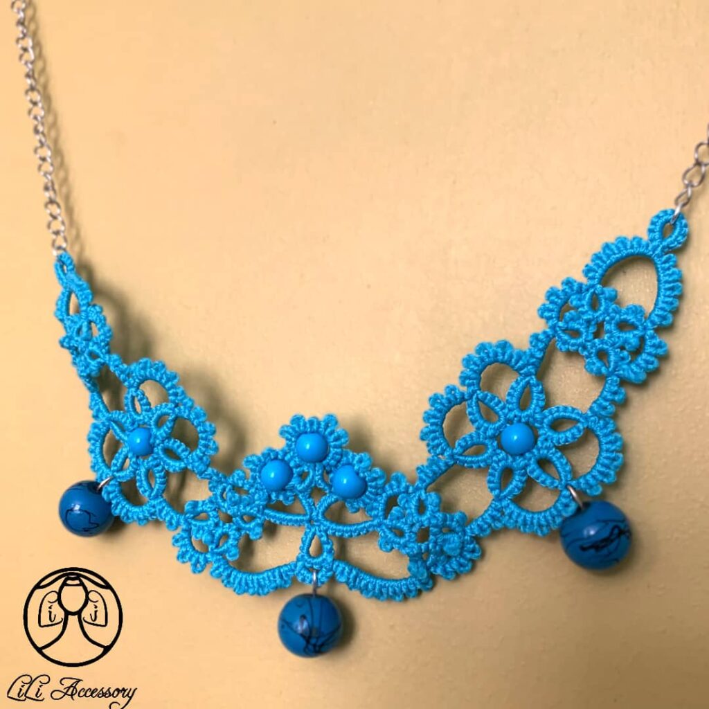 گردنبند آویز آبی فیروزه ای دست ساز خاص طرح ایرانی